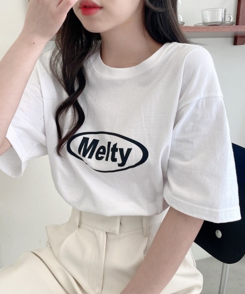 TOEASY（トゥイージー）の「『TOEASY/トゥイージー』Melty Round Short-Sleeved T-Shirt/サークルロゴ 英字レタリング半袖Ｔシャツ（Tシャツ/カットソー・レディース・ホワイト/ブラック/ライトグリーン・FREE）」の13枚目の写真
