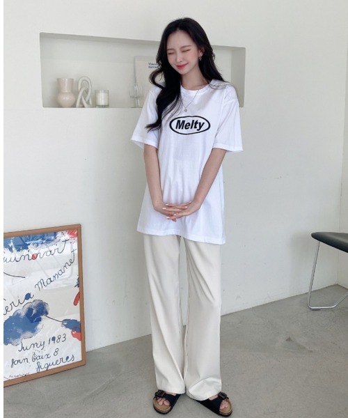 TOEASY（トゥイージー）の「『TOEASY/トゥイージー』Melty Round Short-Sleeved T-Shirt/サークルロゴ 英字レタリング半袖Ｔシャツ（Tシャツ/カットソー・レディース・ホワイト/ブラック/ライトグリーン・FREE）」の16枚目の写真