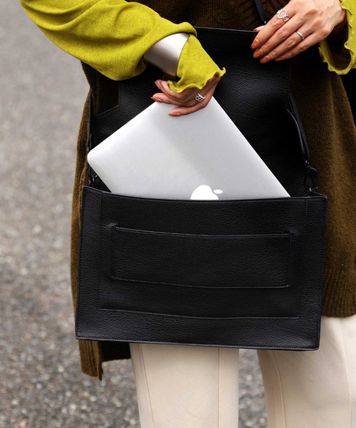 antiqua（アンティカ）の「2WAYクラッチショルダーバッグ（クラッチバッグ・レディース・ブラック・FREE）」の4枚目の写真