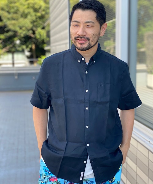 Original Penguin by Munsingwear（オリジナルペンギン バイ マンシングウェア）の「ペンギン バイ マンシングウェア リネン　ボタンダウンシャツ メンズ ユニセックス ウェア スポーツウェア ゴルフ（シャツ/ブラウス・メンズ・ブラック/ホワイト・XL/M/L）」の2枚目の写真