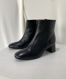 【Maison Laura】Round square toe boots lau21a02