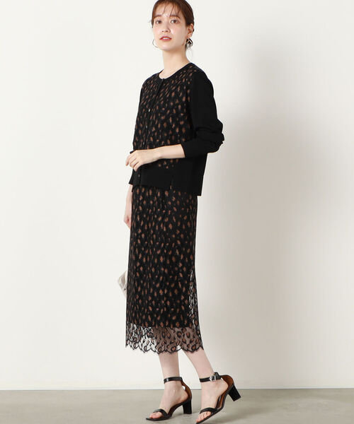 NOLLEY’S Sophi（ノーリーズソフィ）の「アニマルレース柄クルーネックカーディガン（カーディガン/ボレロ・レディース・ブラック/ブラウン・38/36）」の3枚目の写真