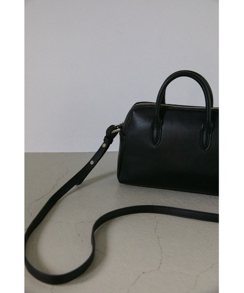 STYLEMIXER（スタイルミキサー）の「ミニマルボストンバッグ（ショルダーバッグ・レディース・ブラック/ブラウン・FREE）」の3枚目の写真