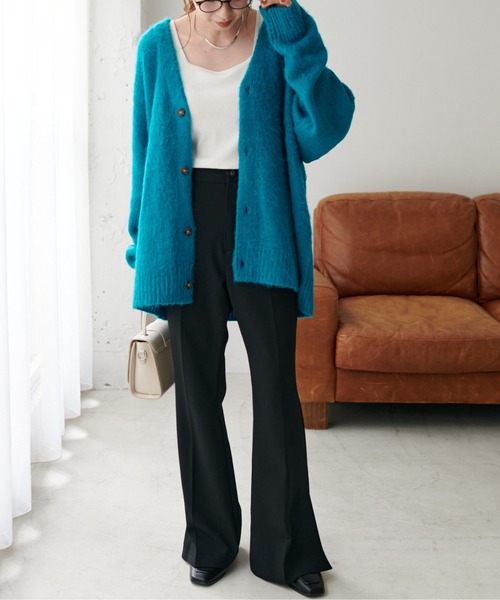 DISCOAT（ディスコート）の「【WEB限定/ユニセックス】モヘアライクシャギーカーディガン（カーディガン/ボレロ・レディース・チャコールグレー/ブラウン/レッド/ターコイズブルー/イエロー/グリーン/キャメル/グリーン系/ライム/ピンク/オレンジ/ブルー/ブラック/ベージュ/パープル・MEDIUM/LARGE）」の18枚目の写真