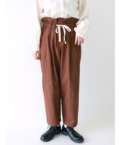 ehka sopo（エヘカソポ）の「ウエストフリルリボンパンツ（その他パンツ・レディース・ベージュ/ブラウン/カーキ・ﾌﾘ-）」の2枚目の写真