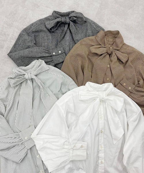 one after another NICE CLAUP（ワンアフターアナザーナイスクラップ）の「1枚で主役級の存在感。2Wayボウタイルーズシルエットシャツ（シャツ/ブラウス・レディース・グレー/オフホワイト/ベージュ系その他/ストライプ・FREE）」の22枚目の写真