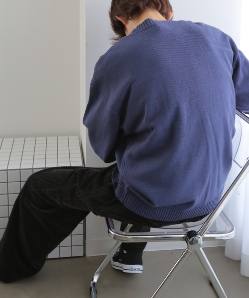 TUTTU（トゥトゥ）の「ルーズシルエット シリコンワッペン ニット プルオーバー（ニット/セーター・メンズ・ダークグリーン/ブラウン/ダークブルー・M/L）」の8枚目の写真