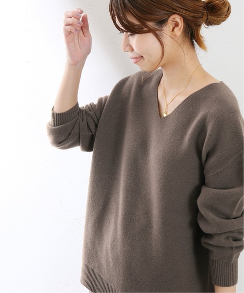 La TOTALITE(ラトータリテ)の「《追加》12GガーターVネックプルオーバー◆(ニット/セーター・レディース・ナチュラル/ピンク/グレー/ネイビー・FREE)」の10枚目の写真