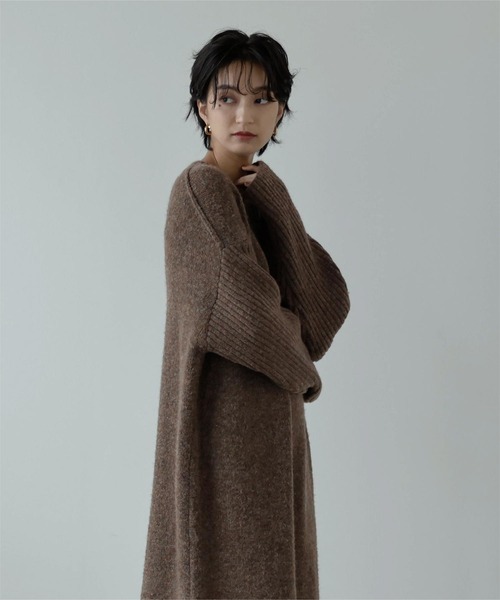 miette(ミエット)の「ウール混リブ袖ニットワンピース(ワンピース・レディース・ブラウン/チャコール・FREE)」の16枚目の写真