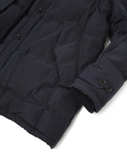 Paul Smith（ポールスミス）の「BOA COLLAR DOWN COAT / 243314