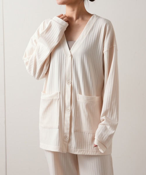 TERRITOIRE（テリトワール）の「ワイドリブカーディガン（カーディガン/ボレロ・レディース・ライトグレー/グリーン/アイボリー・FREE）」の2枚目の写真