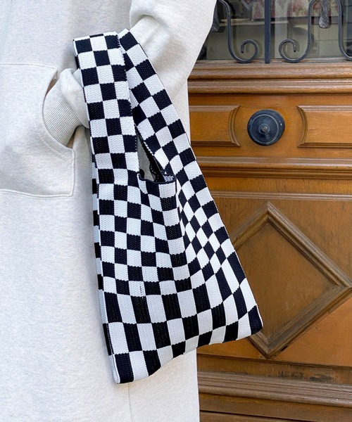 ottilie(オティーリエ)の「チェッカー柄ニットBAG(ハンドバッグ・レディース・ブラック/パープル・FREE)」の22枚目の写真