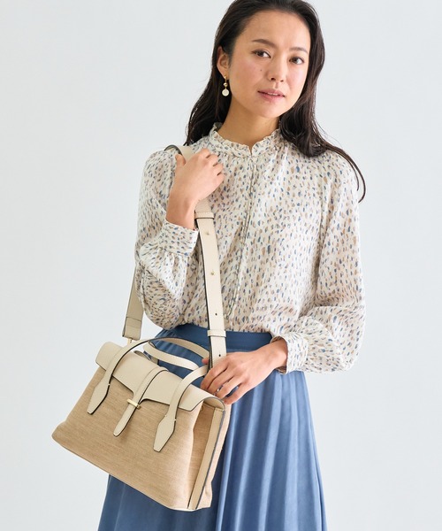 ANAYI（アナイ）の「【雑誌掲載】フラップコンビショルダー バッグ（トートバッグ・レディース・ブラウン/オフホワイト・FREE）」の6枚目の写真