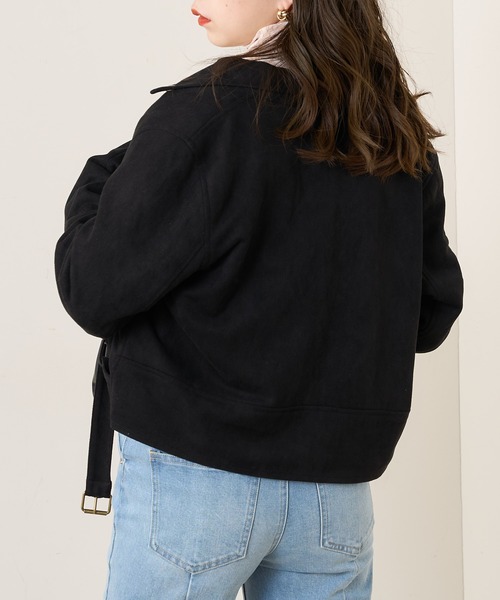 Chico(チコ)の「ショート丈デザインライダースジャケット(ライダースジャケット・レディース・ブラック/ブラック系その他/ライトベージュ・FREE)」の17枚目の写真