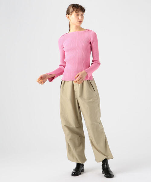 TOMORROWLAND (トゥモローランド)の「コットンリブ ボートネックプルオーバー(ニット/セーター・レディース・ライトベージュ/ブルー系その他4/ピンク/ホワイト・S)」の5枚目の写真