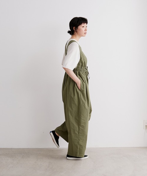 note et silence （ノートエシロンス）の「【 AMB100貨 】コットンダンプギャザーサロペット（サロペット/オーバーオール・レディース・カーキ/ネイビー・FREE）」の10枚目の写真