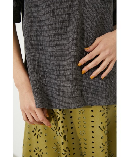 rienda(リエンダ)の「ビッグカラーVネックブラウス(シャツ/ブラウス・レディース・ホワイト/ブラック/グレー・FREE)」の17枚目の写真