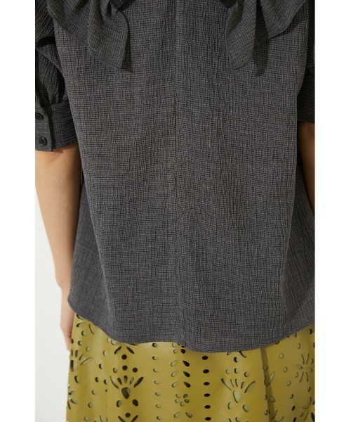 rienda(リエンダ)の「ビッグカラーVネックブラウス(シャツ/ブラウス・レディース・ホワイト/ブラック/グレー・FREE)」の18枚目の写真