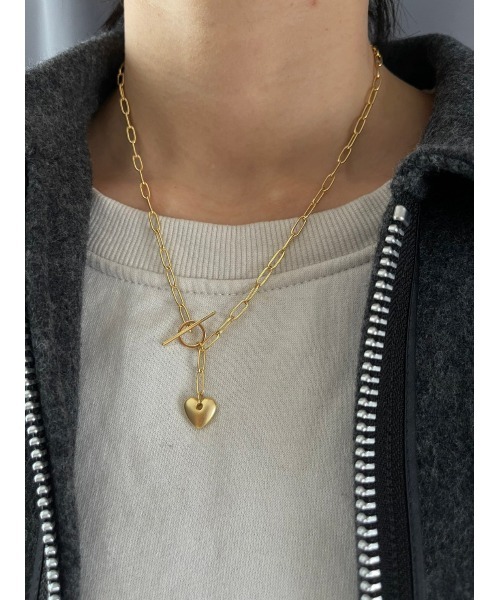 mou（モウ）の「マットカラーハートトップチェーンネックレス（ネックレス・レディース・シルバー/ゴールド・FREE）」の3枚目の写真