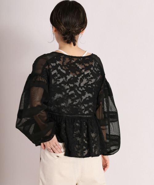 cepo（セポ）の「シアージャガード フレアブラウス（シャツ/ブラウス・レディース・ブラック/ベージュ/オフホワイト・M）」の3枚目の写真