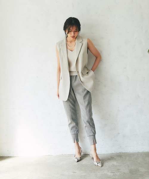 RIVE DROITE(リヴドロワ)の「リネンストレッチラペルジレ(ベスト・レディース・ベージュ・FREE)」の6枚目の写真