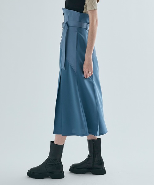 UNITED TOKYO（ユナイテッドトウキョウ）の「トレンチライクスカート（スカート・レディース・ブラック/ベージュ/ブルー/ライトブルー・1/2/3）」の12枚目の写真