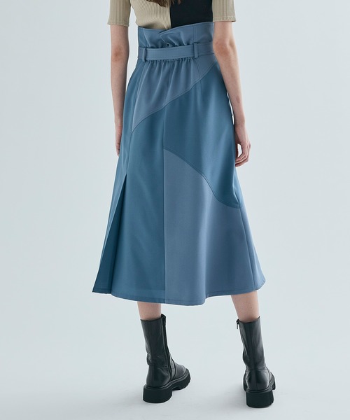 UNITED TOKYO（ユナイテッドトウキョウ）の「トレンチライクスカート（スカート・レディース・ブラック/ベージュ/ブルー/ライトブルー・1/2/3）」の13枚目の写真