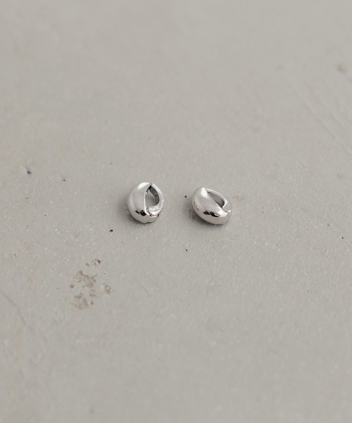 epnok(エプノック)の「ドロップイヤリング(イヤリング・メンズ・シルバー/ゴールド・FREE)」の4枚目の写真