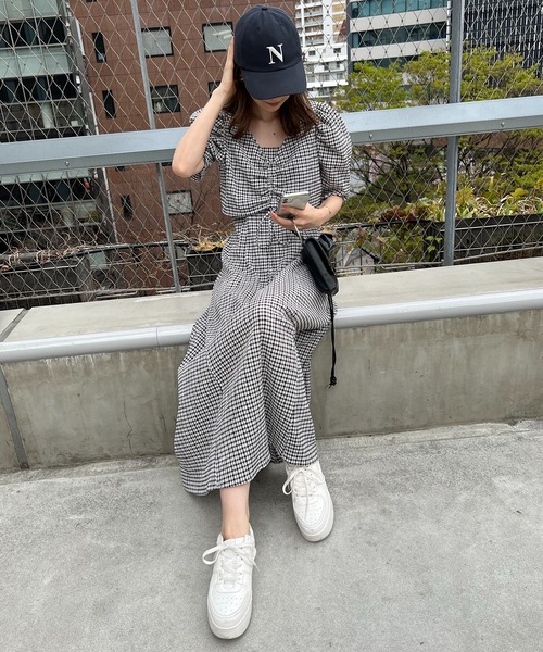 one after another NICE CLAUP（ワンアフターアナザーナイスクラップ）の「AirPodｓケース付スマホショルダー（ショルダーバッグ・レディース・アイボリー/ブラック/グリーン/ピンク・FREE）」の14枚目の写真