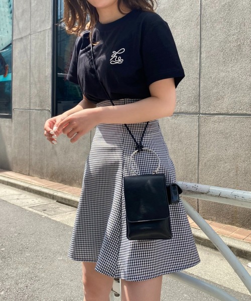 one after another NICE CLAUP（ワンアフターアナザーナイスクラップ）の「AirPodｓケース付スマホショルダー（ショルダーバッグ・レディース・アイボリー/ブラック/グリーン/ピンク・FREE）」の16枚目の写真