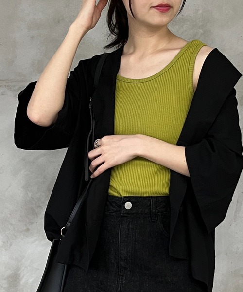 kutir（クティール）の「2wayテレコタンクトップ（タンクトップ・レディース・グリーン系その他/アイボリー/ブラック/オレンジ/グリーン/ブルー・FREE）」の4枚目の写真