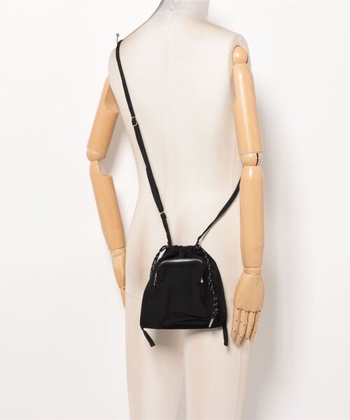 NO WAY(ノーウェイ)の「/implress(インプレス)/vsqueeze shoulder bag(ショルダーバッグ・レディース・ネイビー/ベージュ/レッド/グレー/マスタード/カーキ/ブラック・FREE)」の17枚目の写真