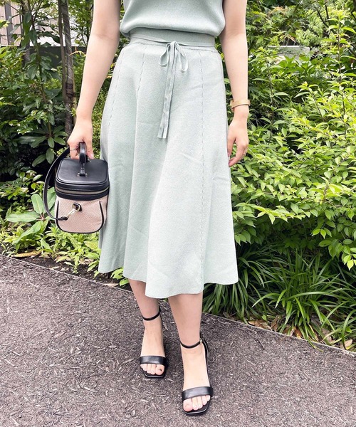 index（インデックス）の「◆ラメニットアップフレアスカート【WEB限定サイズ】（スカート・レディース・グリーン系その他5/ベージュ系9/ネイビー系5・36/38/40/42）」の19枚目の写真