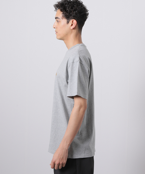 Carhartt WIP（カーハートダブリューアイピー）の「【CARHARTT WIP / カーハート ダブリューアイピー】CHASE Tシャツ（Tシャツ/カットソー・メンズ・ホワイト/ブラック/グレー/ライトグリーン・LARGE/XX-LARGE/X-LARGE）」の5枚目の写真