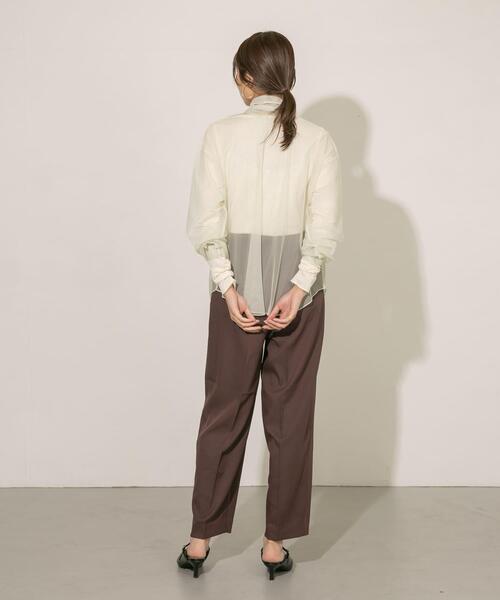 KBF（ケイビーエフ）の「センタープレスWIDEスラックス（その他パンツ・レディース・ダークブラウン/オフホワイト/グリーン/ラベンダー/ブラック・ONE）」の14枚目の写真