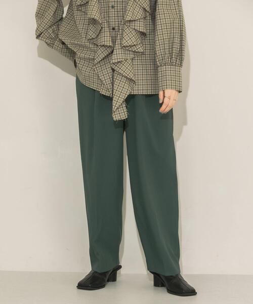 KBF（ケイビーエフ）の「センタープレスWIDEスラックス（その他パンツ・レディース・ダークブラウン/オフホワイト/グリーン/ラベンダー/ブラック・ONE）」の20枚目の写真