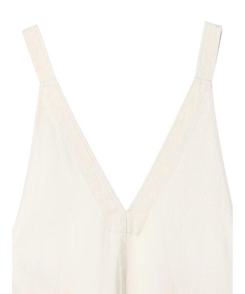 earth music&ecology（アースミュージックアンドエコロジー）の「デニムジャンスカ（ジャンパースカート・レディース・ホワイト/インディゴブルー・FREE）」の13枚目の写真