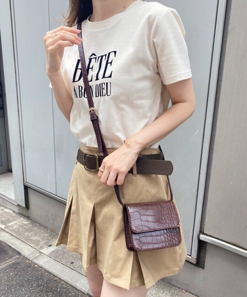 one after another NICE CLAUP（ワンアフターアナザーナイスクラップ）の「【2022AWアイテム】マイクロクロコミニバッグ（ショルダーバッグ・レディース・キャメル/ダークブラウン/レッド・FREE）」の9枚目の写真