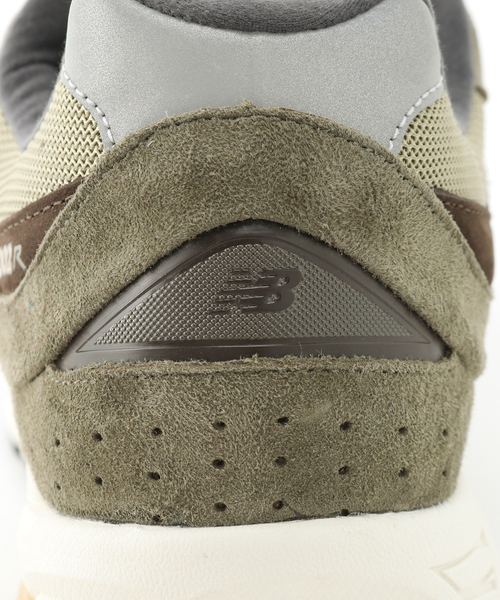 EDIFICE(エディフィス)の「【New Balance / ニューバランス】M2002RHN(スニーカー・メンズ・カーキ・26cm/26.5cm/27cm/27.5cm/28cm/29cm)」の20枚目の写真