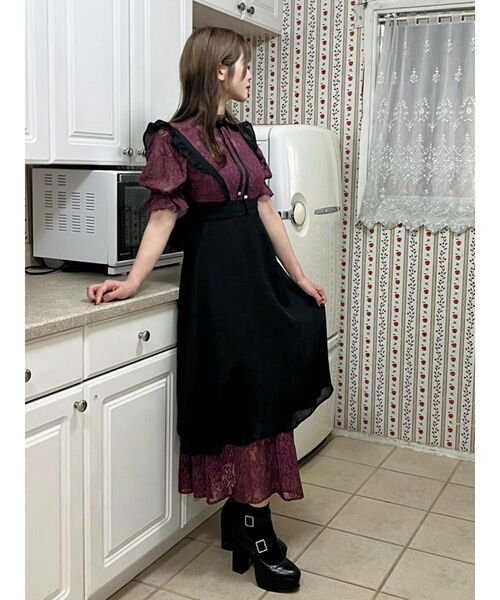 EATME（イートミー）の「メイドライクレースワンピース（ワンピース・レディース・オフホワイト/ブラック/バーガンディー・SMALL/MEDIUM）」の4枚目の写真