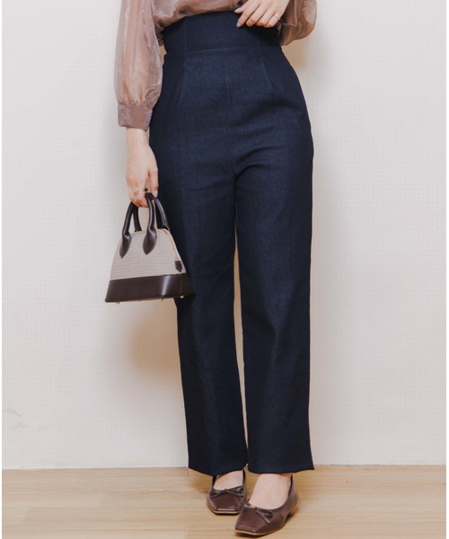 flower（フラワー）の「バックリボンデニム（デニムパンツ・レディース・ネイビー/ブラック・FREE）」の18枚目の写真