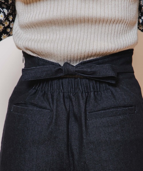 flower（フラワー）の「バックリボンデニム（デニムパンツ・レディース・ネイビー/ブラック・FREE）」の14枚目の写真