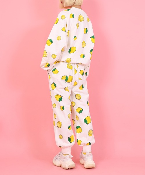 PUNYUS(プニュズ)の「フード総柄スウェットパンツ(スウェットパンツ・レディース・イエロー/オレンジ/グリーン・1/2/4/3)」の5枚目の写真