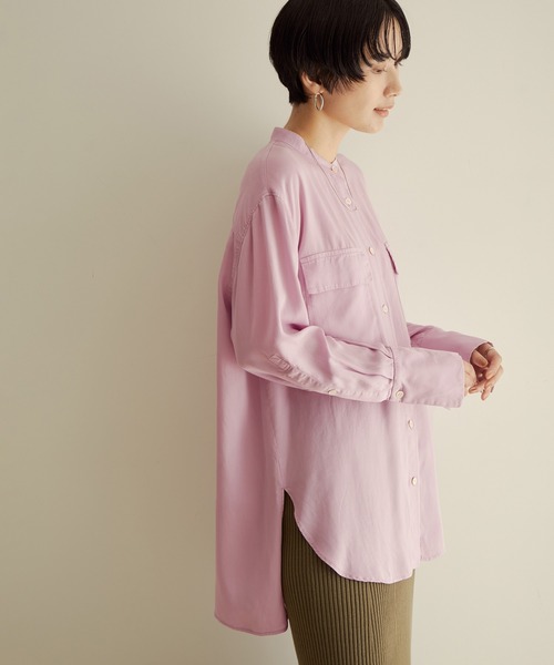 SALON adam et rope'（サロン アダム エ ロペ）の「オーバーダイスタンドカラーシャツ（シャツ/ブラウス・レディース・ブラック/ピンク/オフホワイト・FREE）」の3枚目の写真