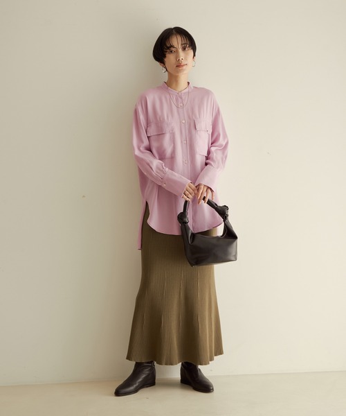 SALON adam et rope'（サロン アダム エ ロペ）の「オーバーダイスタンドカラーシャツ（シャツ/ブラウス・レディース・ブラック/ピンク/オフホワイト・FREE）」の7枚目の写真