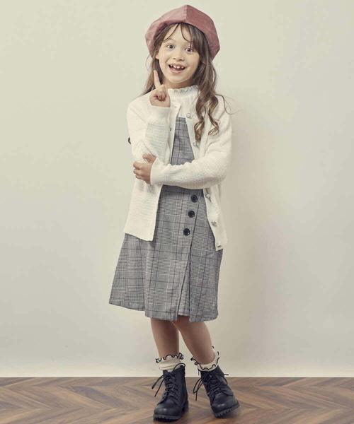 a.v.v（アーヴェヴェ）の「[KIDS]コーデュロイベレー（ハンチング/ベレー帽・キッズ・ライトブルー/ライトピンク・54）」の7枚目の写真