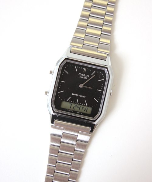 Chico(チコ)の「【CASIO】 アナログ×デジタルウォッチ(アナログ腕時計・レディース・シルバー/ゴールド・FREE)」の2枚目の写真