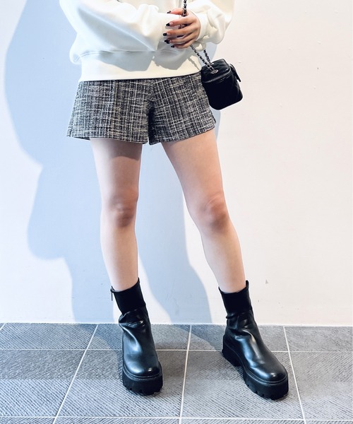one way(ワンウェイ)の「ピンタックハーフパンツ(その他パンツ・レディース・ブラック/ダークグレー・FREE)」の15枚目の写真