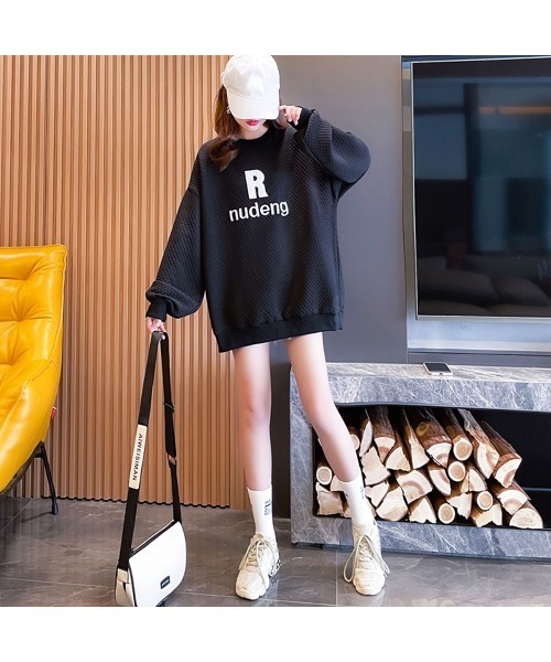 PRIVATE  BEACH（プライベートビーチ）の「ロゴ刺繍オーバーサイズトレーナー（スウェット・レディース・ブラック/ホワイト・LL/L/M）」の10枚目の写真