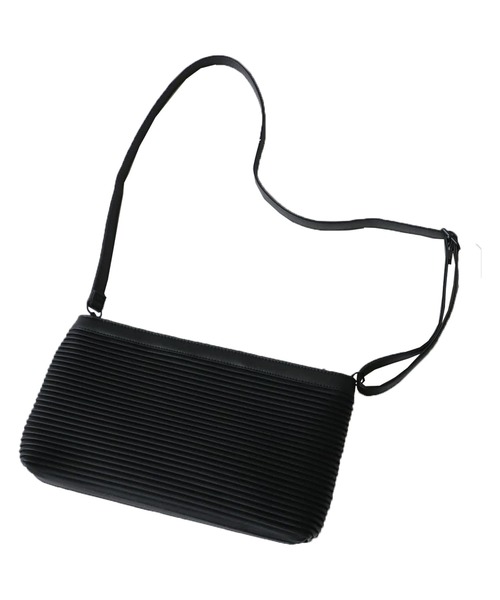 antiqua(アンティカ)の「2wayプリーツバッグ(クラッチバッグ・レディース・ブラック・FREE)」の11枚目の写真